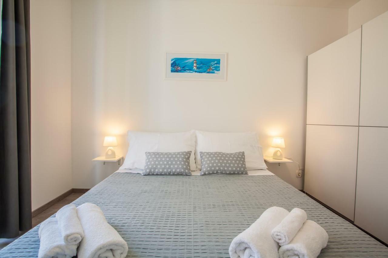 Apartment D ツレス エクステリア 写真
